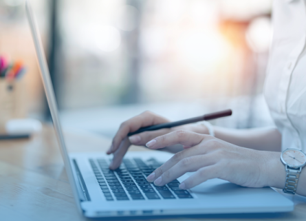 Por que emitir um atestado odontológico com ajuda de um software?